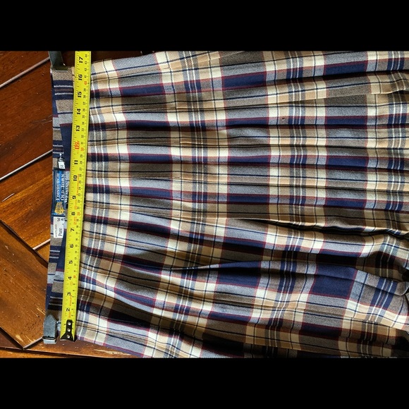 VTG Authentic Edinburgh Scottish Wool Kilt. 32 - Picture 4 of 7